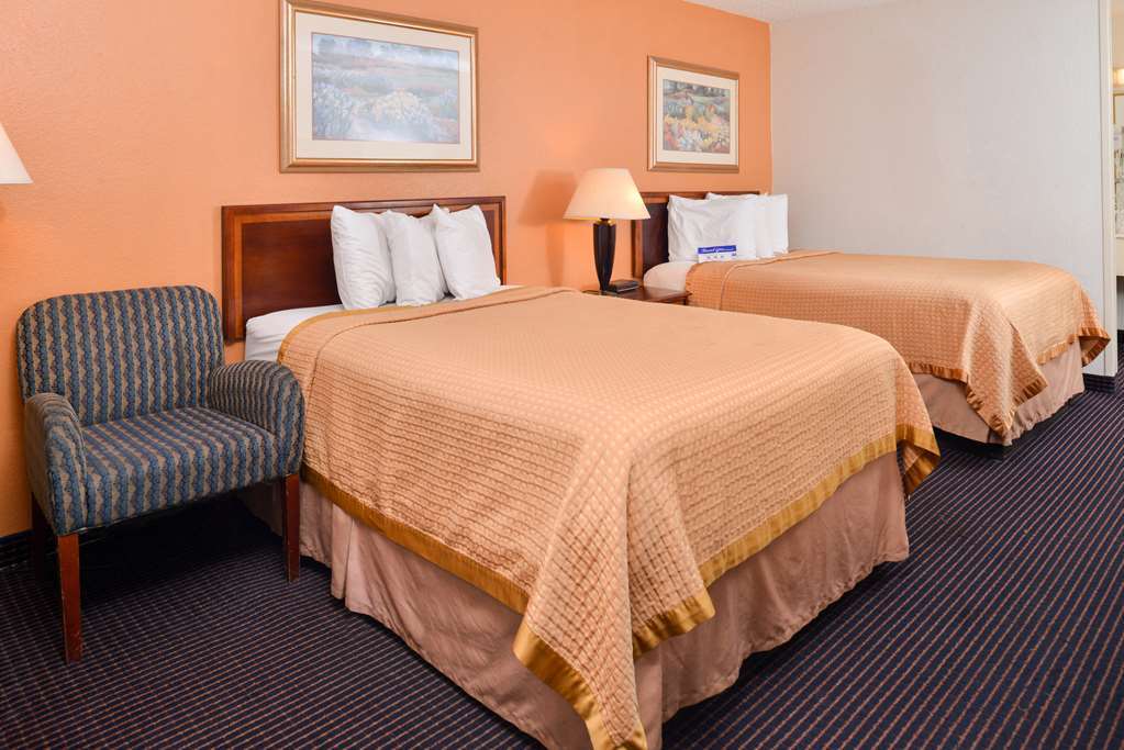 Econo Lodge Baton Rouge Prairieville Room photo