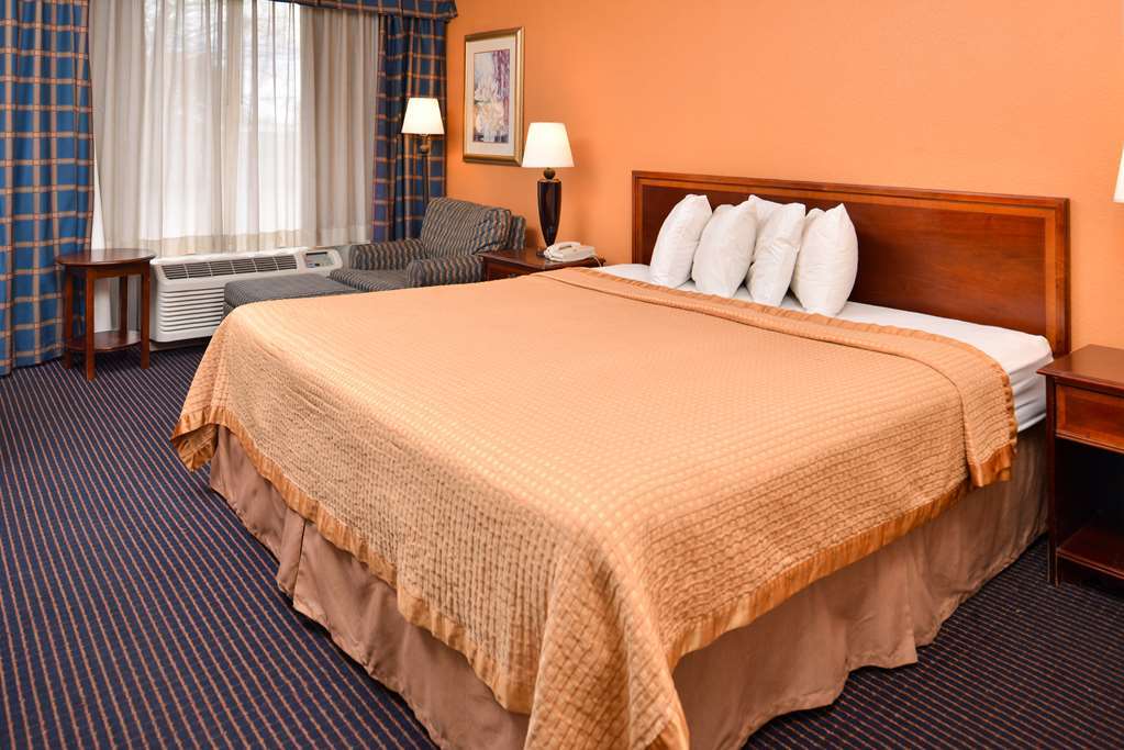 Econo Lodge Baton Rouge Prairieville Room photo